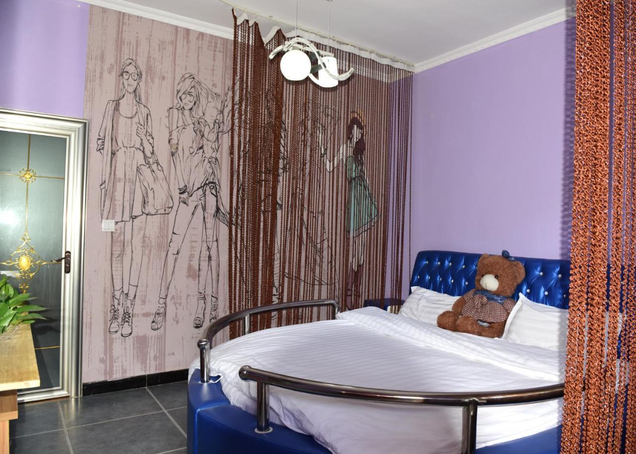 Dunhuang 8090 Guest House Exterior photo
